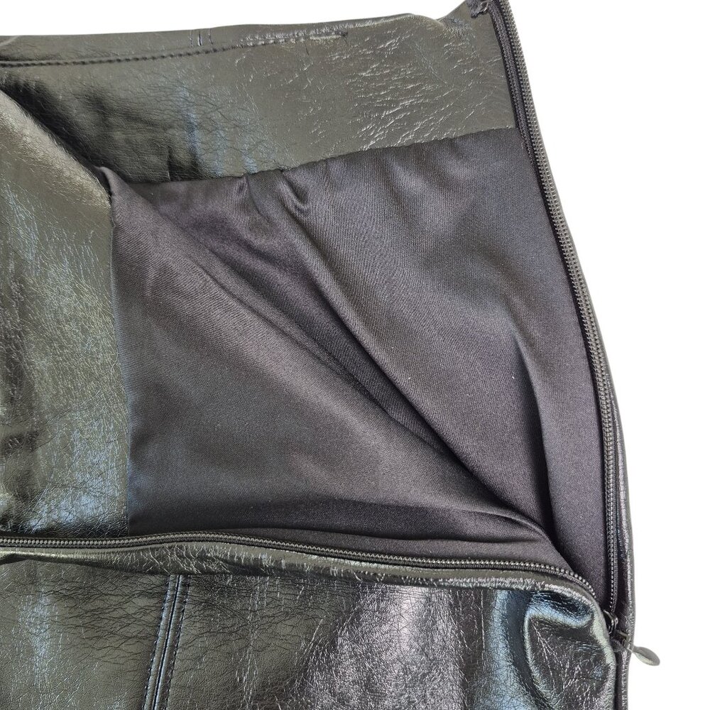 Forever 21Black Faux Leather Mini Skirt Sz Med Lined NWT Whimsygoth Edgy Rocker - Picture 5 of 8